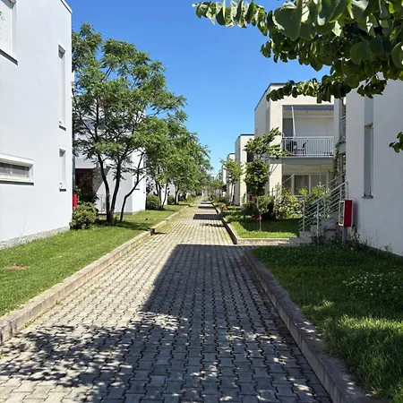 Ressort Touristique Dardania Apartment Shen Ded Gjoni